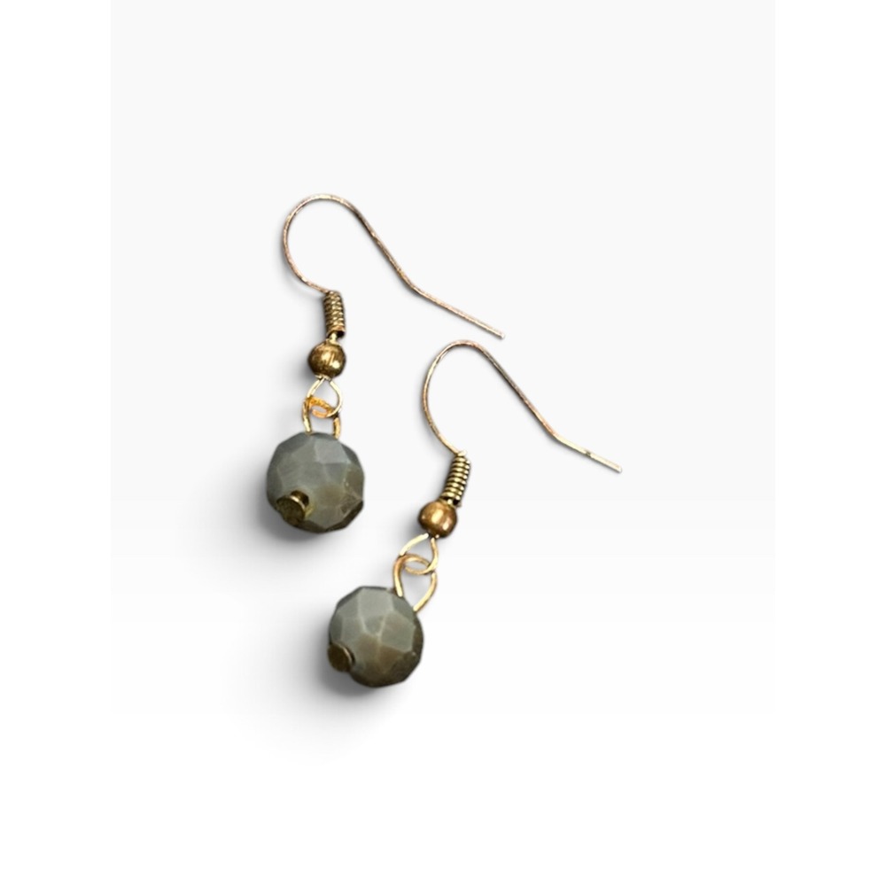 Grey Faceted Drop Earrings Gold Tone Boho‎ Dangle